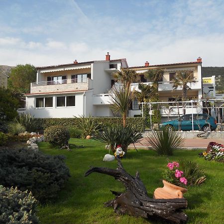 Apartments Mihalic I Baska  Luaran gambar